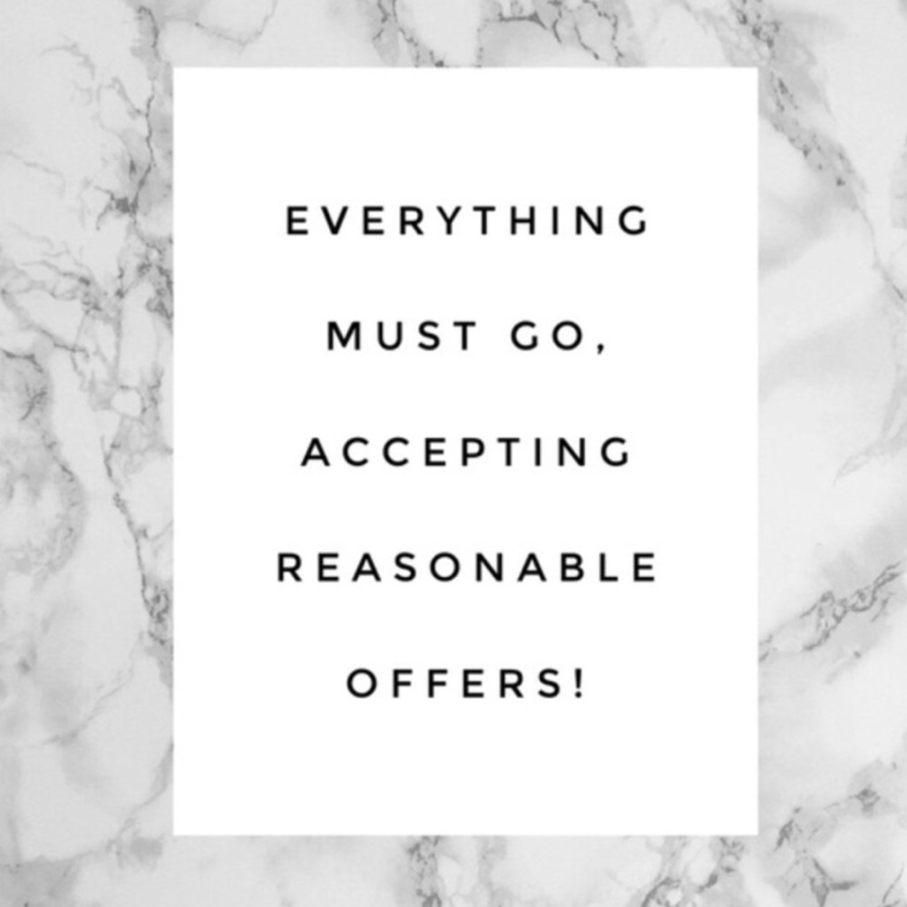 💕MAKE OFFERS💕